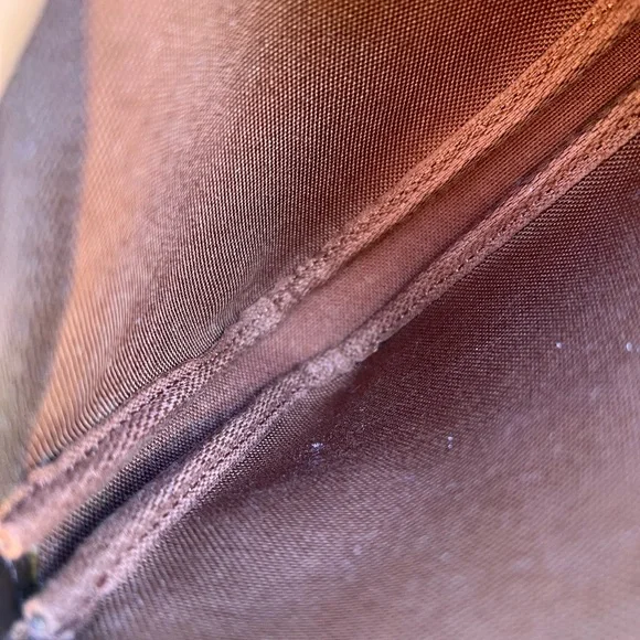 Louis Vuitton Pouch Monogram - Picture 12 of 16